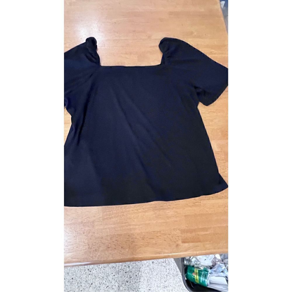 CITY CHIC ROMANTIC TOP BLACK SHORT SLEEVE WOMENS SZ 22 P1-273